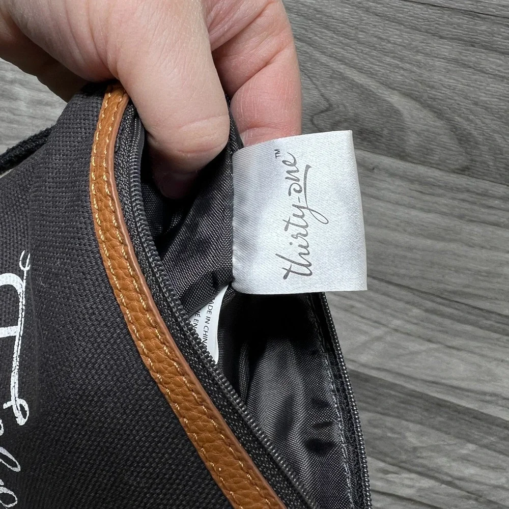 Thirty-One Explorer Crossbody Bag Womens Gray Canvas Follow Your Own Path Pocket